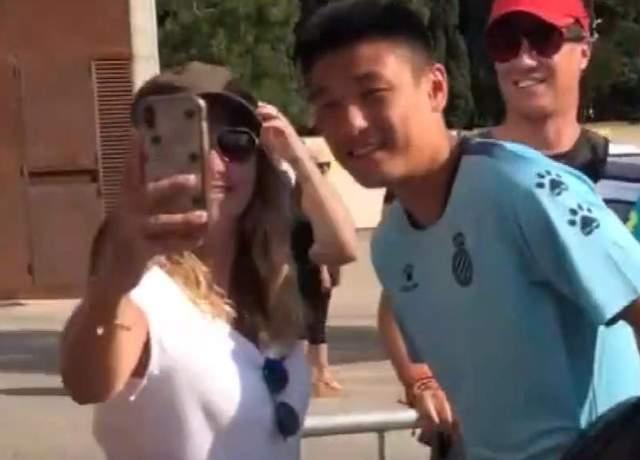 国际巨星爆料武磊视频,揭秘足球巨星背后的故事